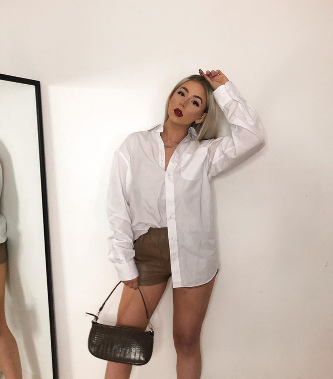 Everything5Pounds tweet media