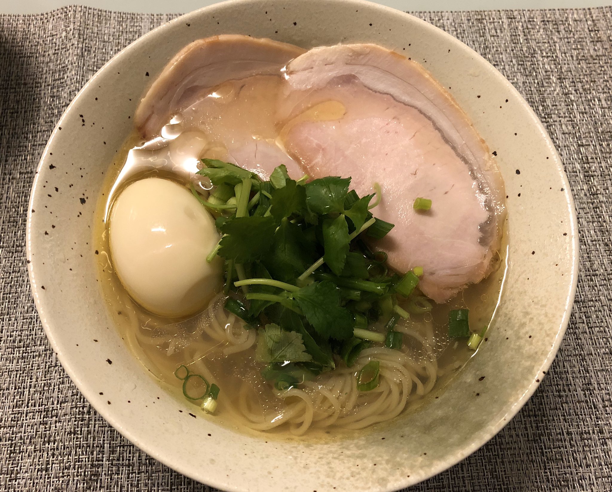 ビッグハウス シャモロック塩 チャーシューもやば美味でした ご馳走様 らあめんサンド 盛岡 ラーメン サンド 盛岡テイクアウト T Co Fnuk9ajjcc Twitter