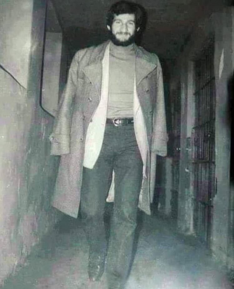 aibu_ulkuculeri's tweet photo. Ülkücü şehidimiz Cengiz BAKTEMUR abimizi vefatının 38. Senesinde dualarla anıyoruz. 
Sahip çıktıkları davanın herdaim bekçileri ve neferleriyiz.
#CengizBaktemur https://t.co/jqdAXWSZQo