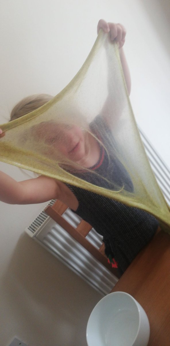 Martin76007561's tweet photo. @robinsgps Daisy's been busy with the work packs this week with added slime making https://t.co/akUr43xmnO