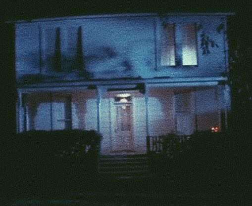 DesignerSpooky's tweet image. ICYMI: I did a mini blog post about The Myers House! 🎃🔪 #halloween #michaelmyers #architecture #spooky thespookydesigner.wordpress.com/2020/05/01/fic…