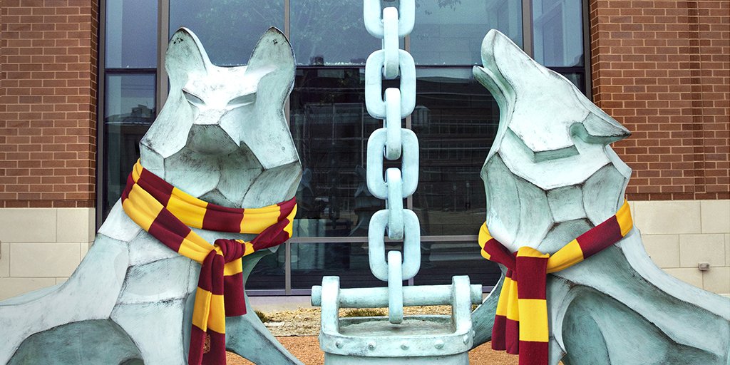 LoyolaChicago's tweet photo. Spring into action, #RamblerDay is underway! Show your Rambler Spirit to the world and tag us using #RamblerDay. https://t.co/vnF9trc3Ja