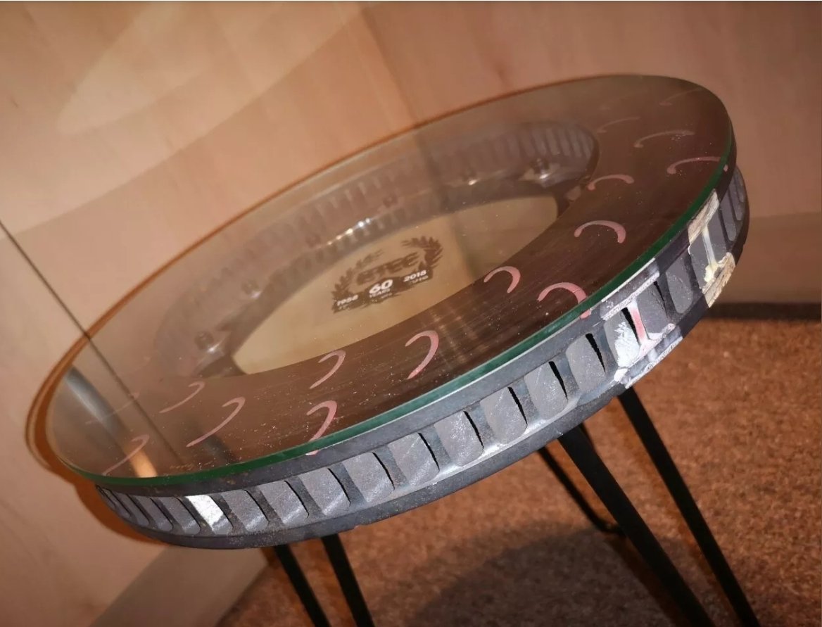 artiF1ed's tweet photo. #DoNotUseDPD More photos of the missing/stolen @BTCC @jgmotorsport brake disc table taken from the @dpd_support #Durham hub. #FindTheTable https://t.co/QdiZjcUuuO