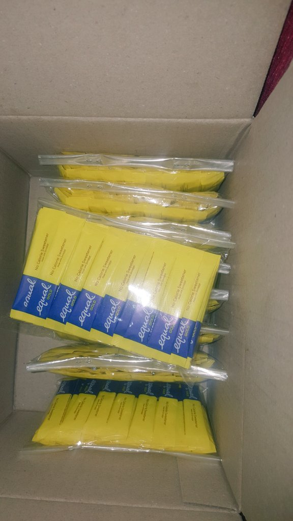eehhxxPLORER's tweet photo. Low carb / keto sweetener for healthy diet 👌😍
DM for orders we offer cash on delivery service  

#ketolife #keto #lowcarb #lowcarbdiet #ketodiet #foodie #equalgold #lowcarblife https://t.co/3oeDaFTT2g