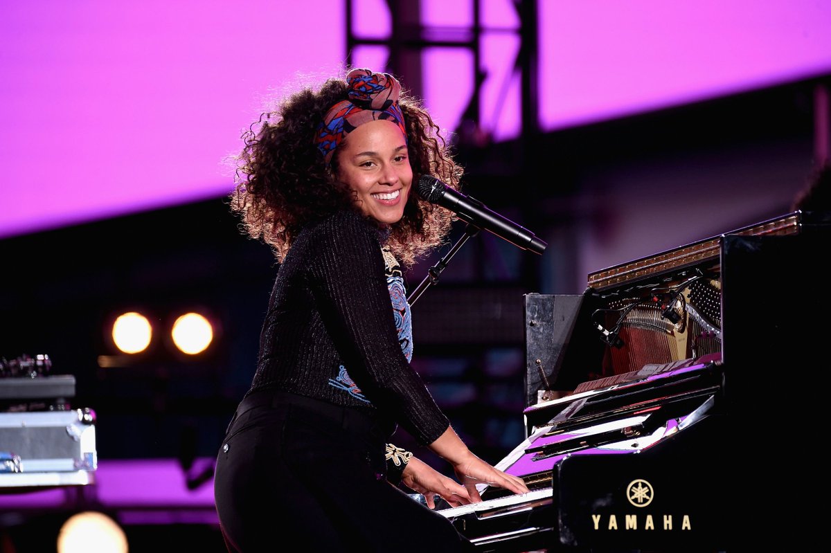 UKMusicConcerts's tweet photo. ALICIA The World Tour has been postponed due to Covid-19

My Beautiful Fam, ⁣

The #MoreMyself Tour &amp; my album #ALICIA will be postponed

Everyone’s health and safety is the #1 priority! Thank u for ur deep love, I’ll let u know about new dates soon. Stay powerful! I adore u 💜 https://t.co/5BGyyEqxTM