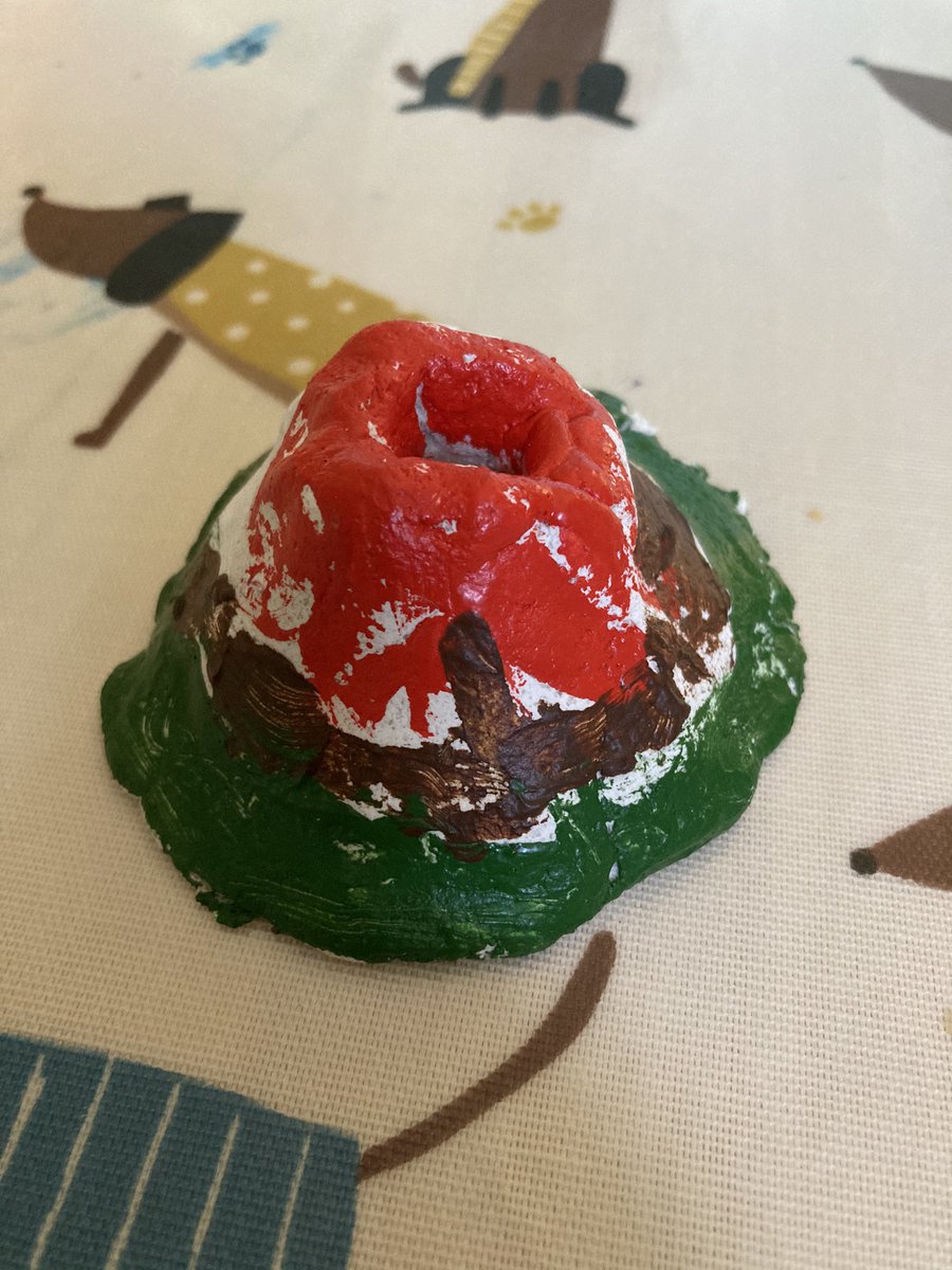 vvlevixen's tweet photo. @leithp5   Lukas made a salt dough Mount Fuji complete with lava! https://t.co/JDJB5XA2Qa
