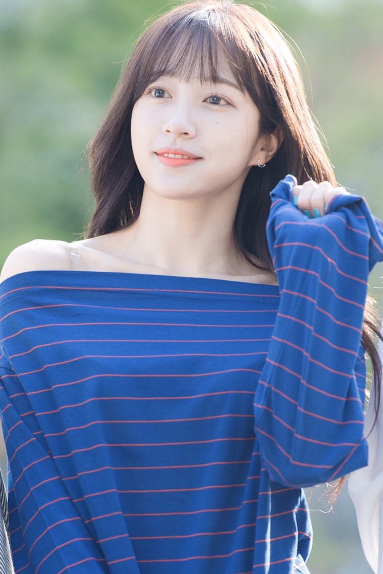 EXID_0807's tweet photo. 생일 축하해요🎂
生まれてきてくれて本当にありがとう
28歳になっても変わらない美貌が怖いですハニシ😊
あなたの笑顔が大好きだよ
これからも変わらずハニちゃんらしくいてね
あなたについていきます
#HappyHaniDay https://t.co/CYznkkGnC0