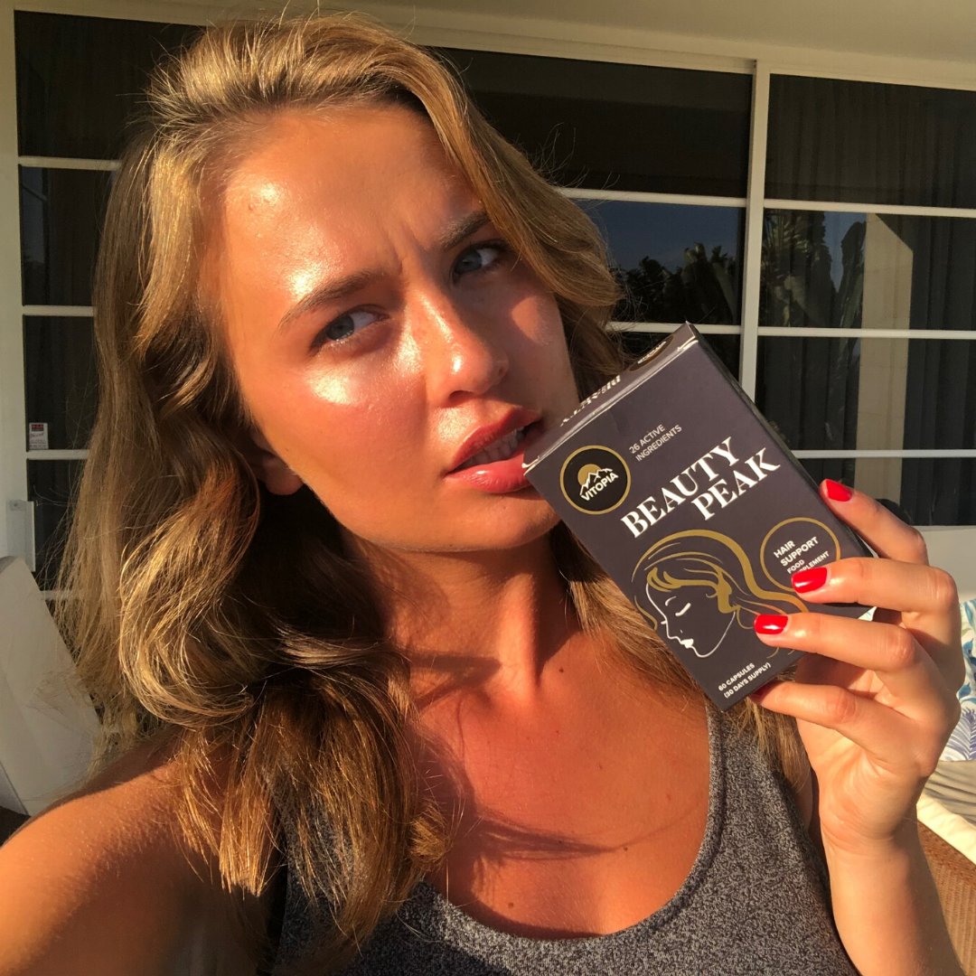 My_Vitopia's tweet photo. ✨Get your Glow on😍Happy Friday! 
#vitopia #GLOW #glowup #glowupchallenge #hairgrowth #FridayFeeling #MayDay2020 #Pyjamarama https://t.co/jT2fYPQ822