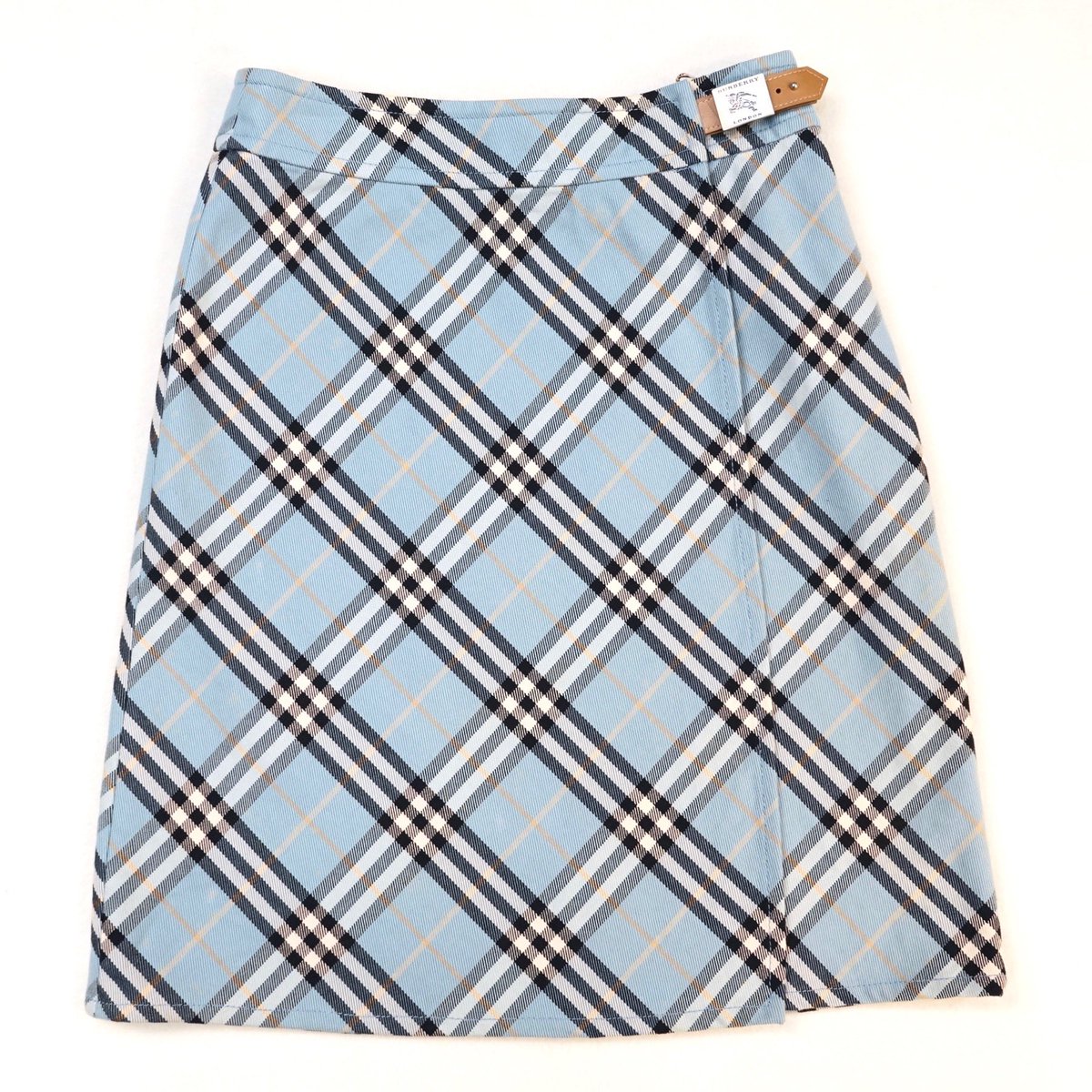 ノバチェックスカート