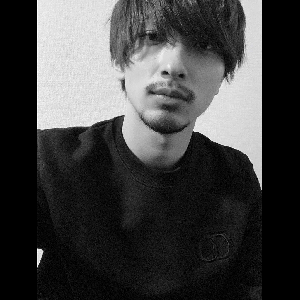 さく やばい やばい やばいーーー 流星くんのプライベートな感じきたー 髭 髭 心臓止まりそうなくらいドキドキしてるよ 横浜流星 T Co Fn9cuz9so0