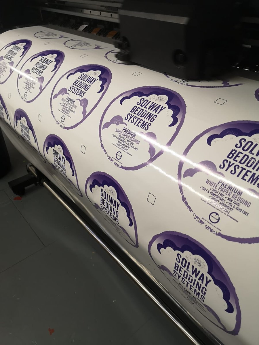 solwaybedding's tweet photo. A big thank you to #local #Cumbrian #printers #BKScreenprint for #printing our #labels for our #SolwayBedding #bales! They sent this 📸of them being printed. Looking great! We haveadded on that we are part of Circular1 & Brian’s contact no. is on there. #SupportingLocal #Cumbria https://t.co/7AnKMcRlcS