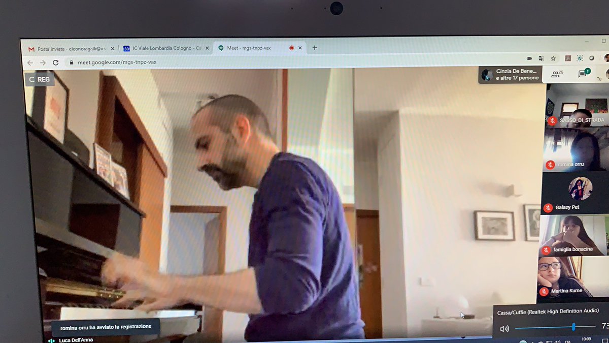 <a href="/Mingus2011B/">Angelo Bardini</a> <a href="/nadiapompini/">nadia p.</a> <a href="/pcjazzclub/">Piacenza Jazz Club</a> <a href="/Liberta_it/">Libertà.it</a> <a href="/PiacenzaSera/">Piacenza Sera</a> <a href="/vittovolte/">vittoria volterrani</a> <a href="/ada_turco/">Ada Turco</a> <a href="/luca_dellanna/">Luca Dell'Anna</a> Lo avevamo anche noi