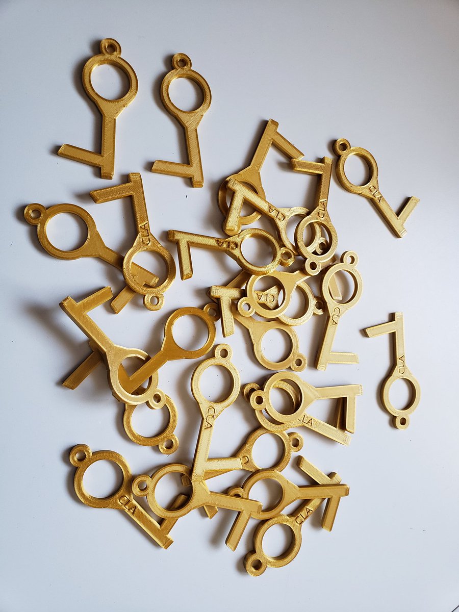 ComLivAtikokan's tweet image. A huge thank you to our maintenance co-ordinator, Dave White, for the COVID Keys to keep our team safe!!