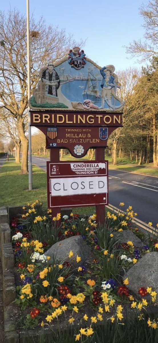 Whitelodgebrid's tweet photo. Please #StayAtHome there is nothing open here in #bridlington #staysafe #SaveLives https://t.co/mB5QUev4yI