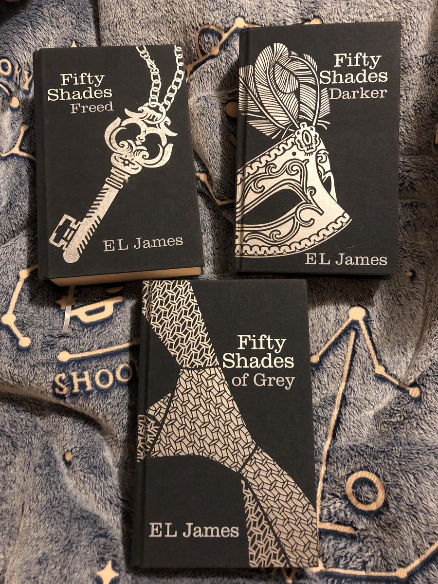 DGFansUS's tweet image. Hey guys I know it's been a minute lol but I'm selling some of my Đavid Gandy and FSOG items on Mercari. If you're interested please PM me there or at @KookiesMiAmor. Shipping is free in the USA. mercari.com/u/694832059  Stay safe Everyone xoxo -Candyce