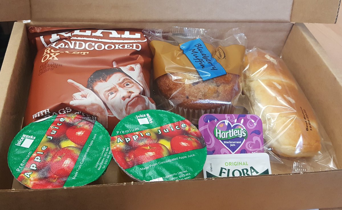 PostgradLTHTr's tweet photo. Thank you Fulfil Uk for the lunch boxes delivered to the @LancsHealthAcad at @LancsHospitals today - we're looking forward to eating them 😋 #PassOnSomeCheer #MedEd #NHSThankYou https://t.co/hJH6a2gxzV