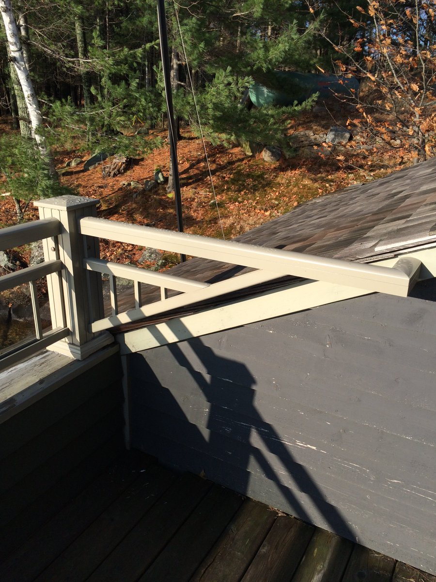 CraftBilt's tweet image. Wow, check out the talented work by the crew at #muskoka Muskoka Aluminum in Gravenhurst, Ontario. Here are some examples of real imagination and craftsmanship with Craft-Bilt Aluminum Railing. #aluminumrailing #picketrailing #deckrailing by #craftbilt

craft-bilt.com/products-categ…