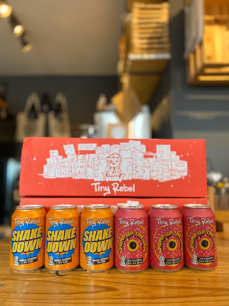 capsoffshop's tweet image. Feeling fruity? 🍓🥭 New stock of @tinyrebelbrewco Pump Up The Jam &amp;amp; Shake Down available on the web store now! theshortener.com/16t 🍻 Collection 3pm - 6pm &amp;amp; nationwide postage 🚚 #capsoff