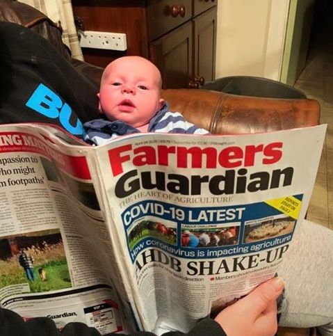 FarmersGuardian's tweet image. Baby Willis having a thorough read and checking the milk price #StartThemEarly #FarmLife #Farm365 #BabyFarmer 📷 Marc Brown