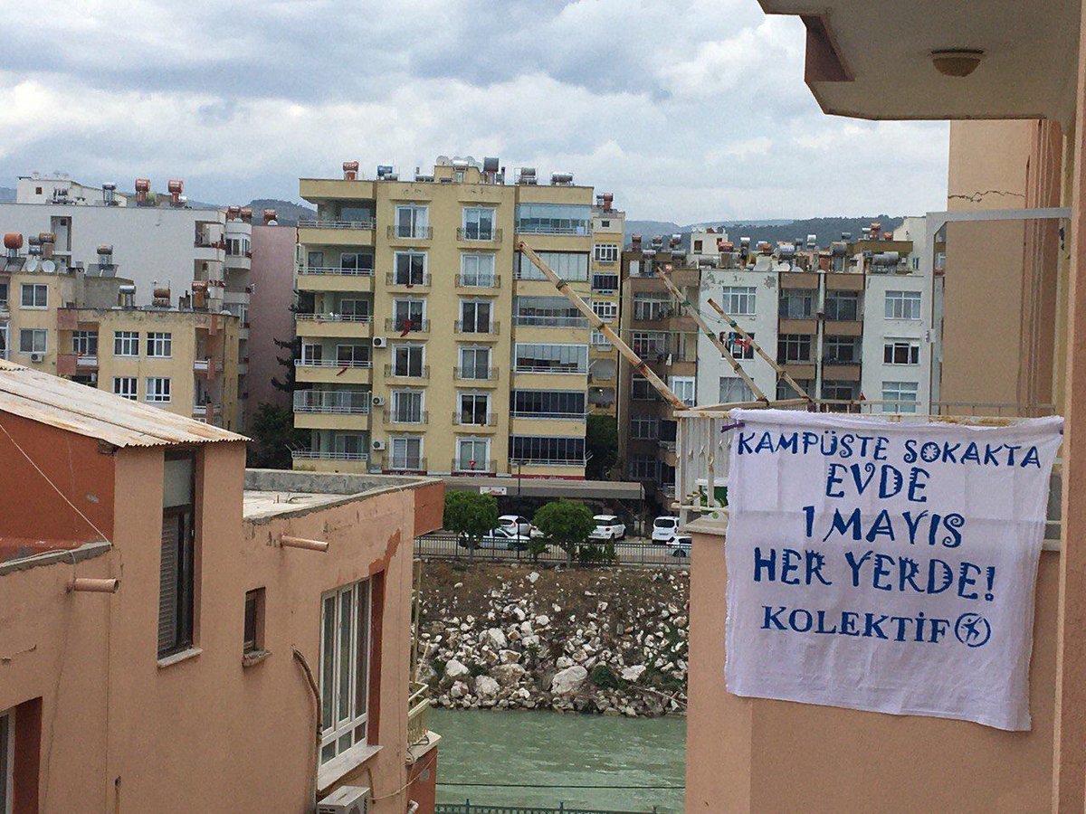 Kampüste, Sokakta, Evde 1 Mayıs Her Yerde! / Trabzon 
Yaşasın 1 Mayıs!
Yaşasın Sosyalizm!
#1Mayıs 
#AkılBilimSosyalizm