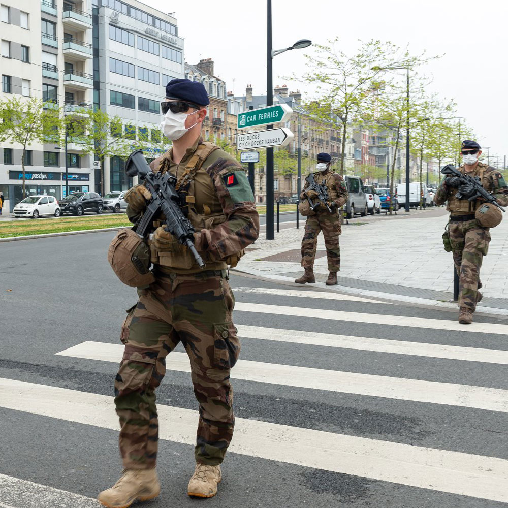 Welkitcom's tweet photo. Un GRAND MERCI pour votre engagement ! Prenez soin de vous et passez un bon weekend.
Photo : Opération Résilience / Armée française - Opérations militaires
#welkit #solutionpro #prixbas #tactical #militaire #military #frencharmy #frenchairforce #frenchspecialforce https://t.co/zVTjsEIN59