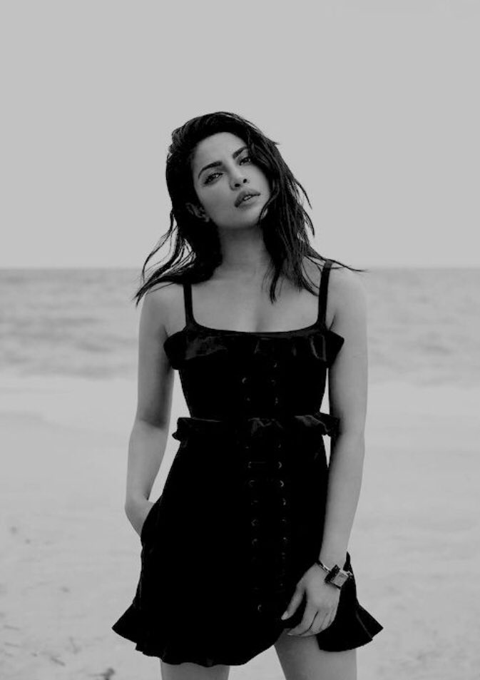 Priyanka Chopra IMAGES, GIF, ANIMATED GIF, WALLPAPER, STICKER FOR WHATSAPP & FACEBOOK