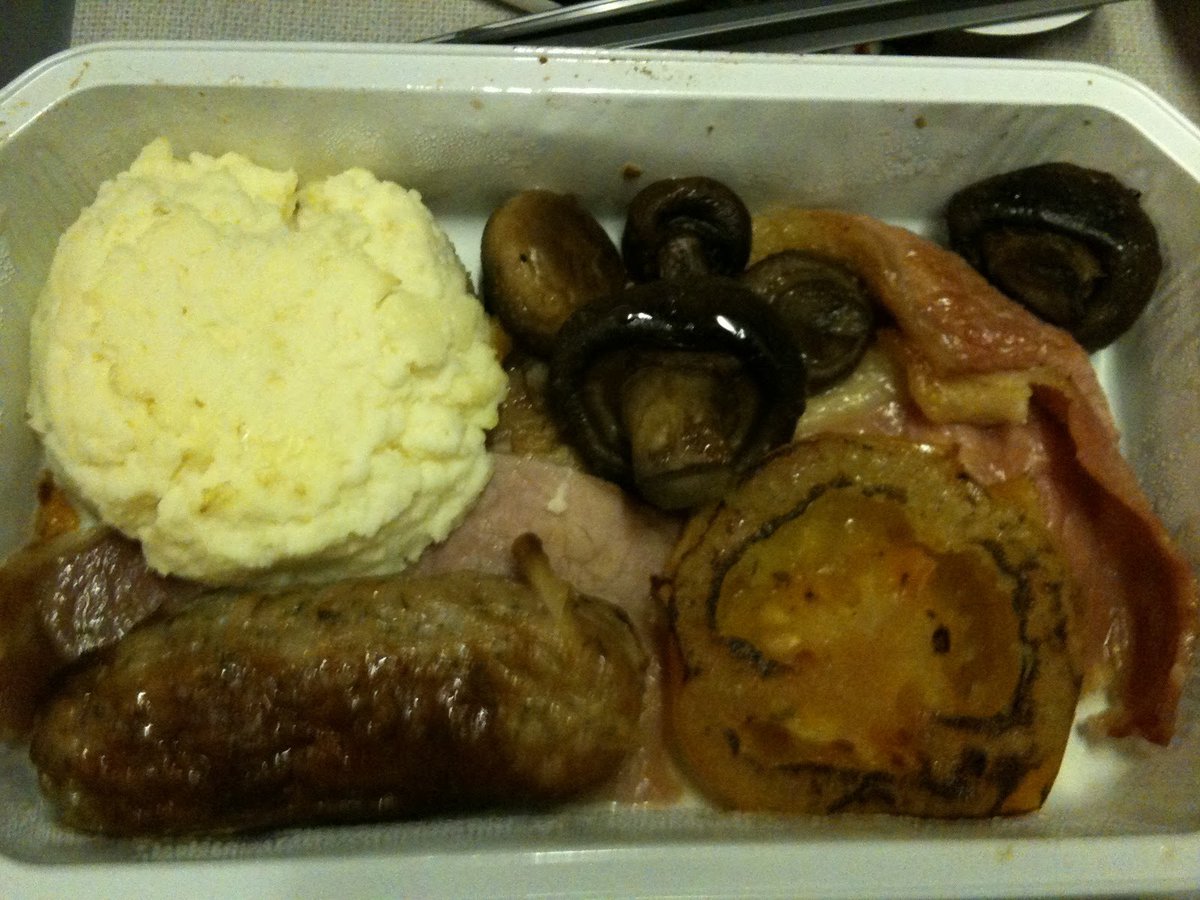 @saintcasso @eldritchdumbass British people specifically: breakfast is served
The breakfast in question: