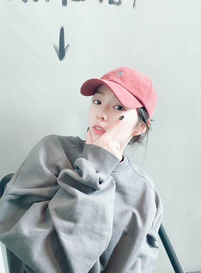 루키 tweet media