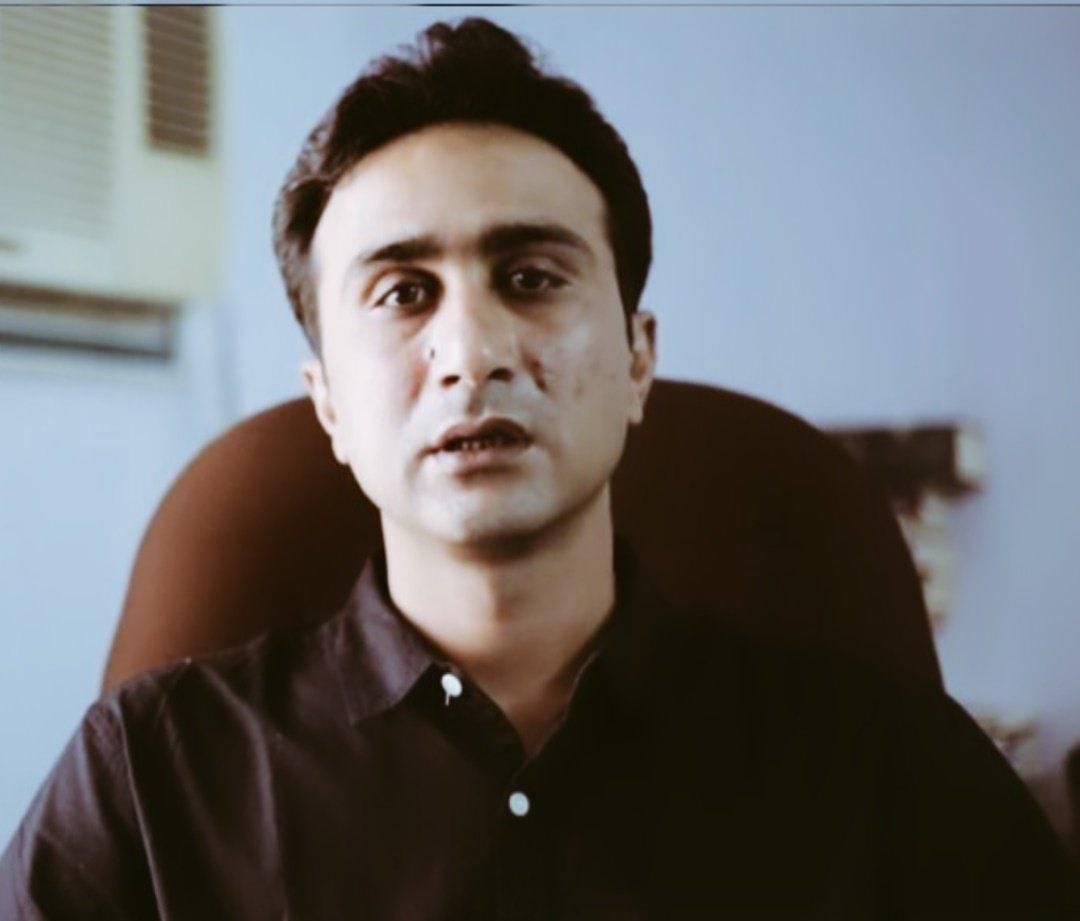 DMBaloch_'s tweet photo. It is heartbreaking to hear about Sajid Hussain. He is found dead after two months of disappearance. #Swedish government failed in his safe for recovery. Sajid left his home with a hope to survive and continue his journalism in Europe. It has massively shocked the Baloch nation. https://t.co/bDKMlX4oSa