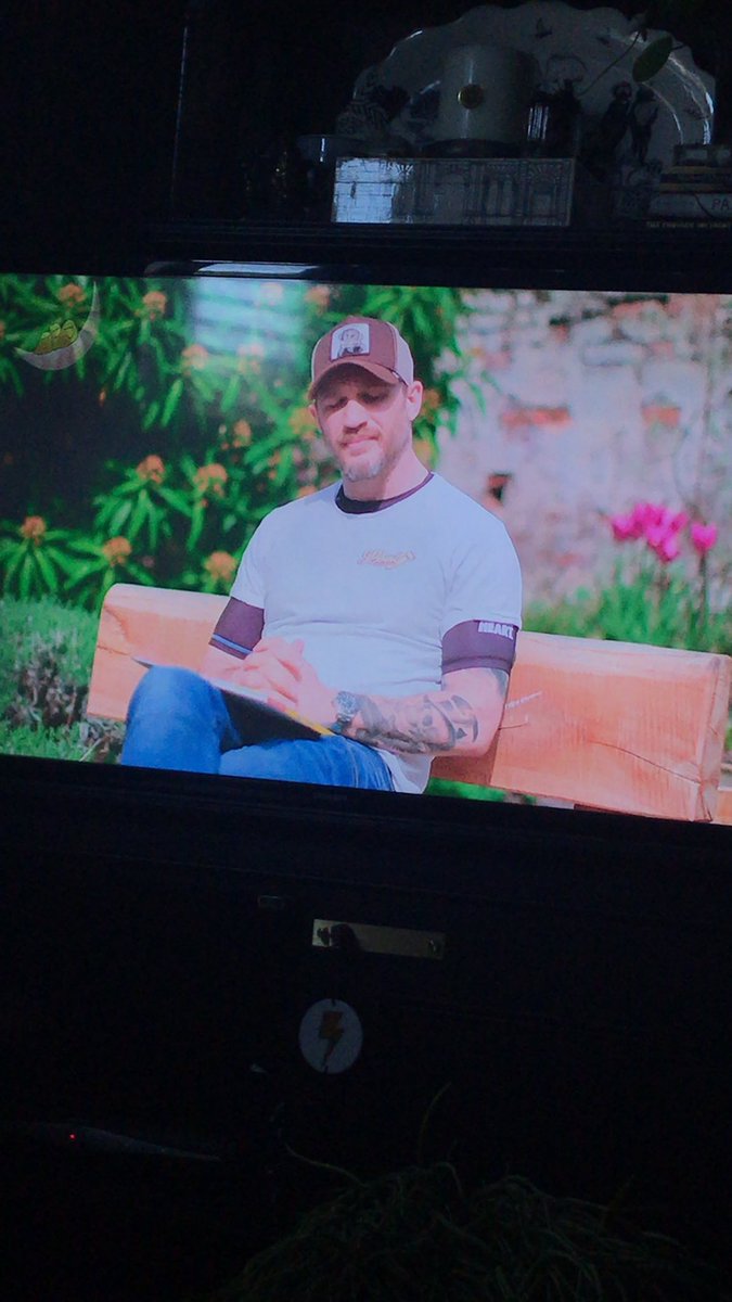 AndersenPress's tweet image. We’re ready Tom!

#TheProblemWithProblems
#BedtimeStory