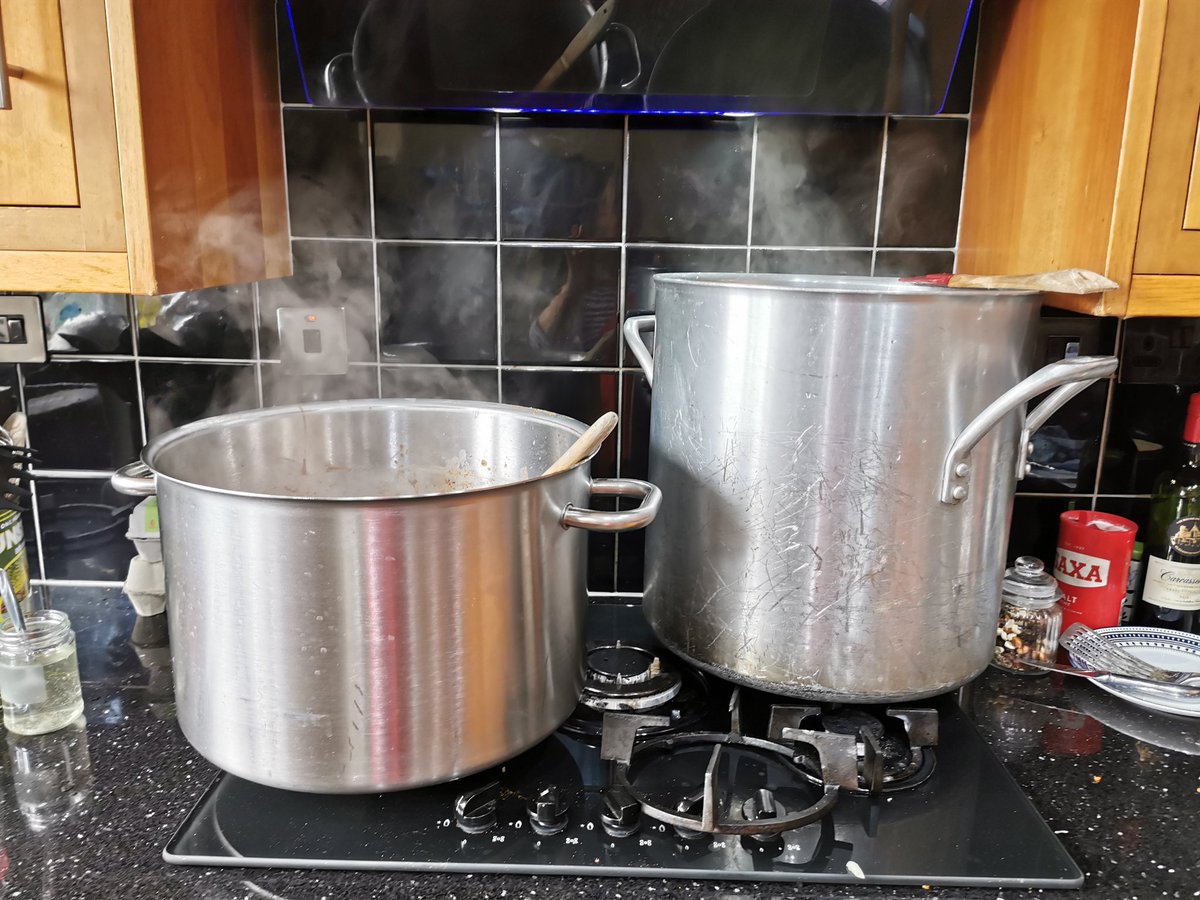 Becky No More Bhajis 👁️👁️ tweet media