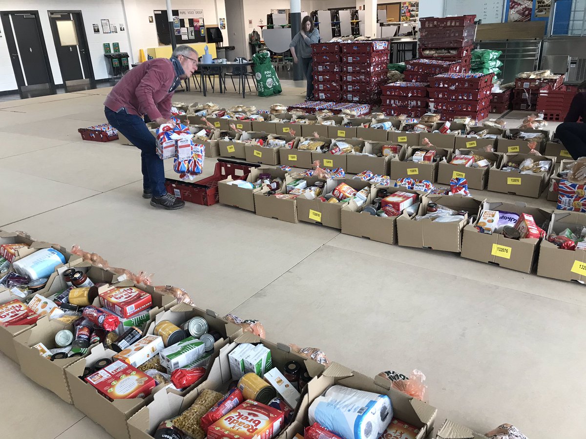 GoodFoodAndFM's tweet image. Another day, another doorstep delivery of food to those who need it in communities across Argyll and Bute. Go, #TeamFood 👏🏻#abplace2b #pscpositivity #goodfood @argyllandbute @BEBLScot @scotmeals @PSCMagazine