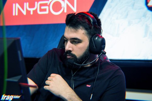 Bem , estou de saida dos @TheOfficialN2E , as coisas nao correm como queremos as vezes .. Boa sorte a todos e obrigado pela confianca da org. 

lft rifle 
rtt bla bla bla 🤟