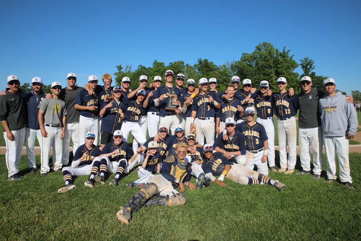 garri2on's tweet photo. @SalineHSBasebal @noahnellyy https://t.co/53LEbThbq2