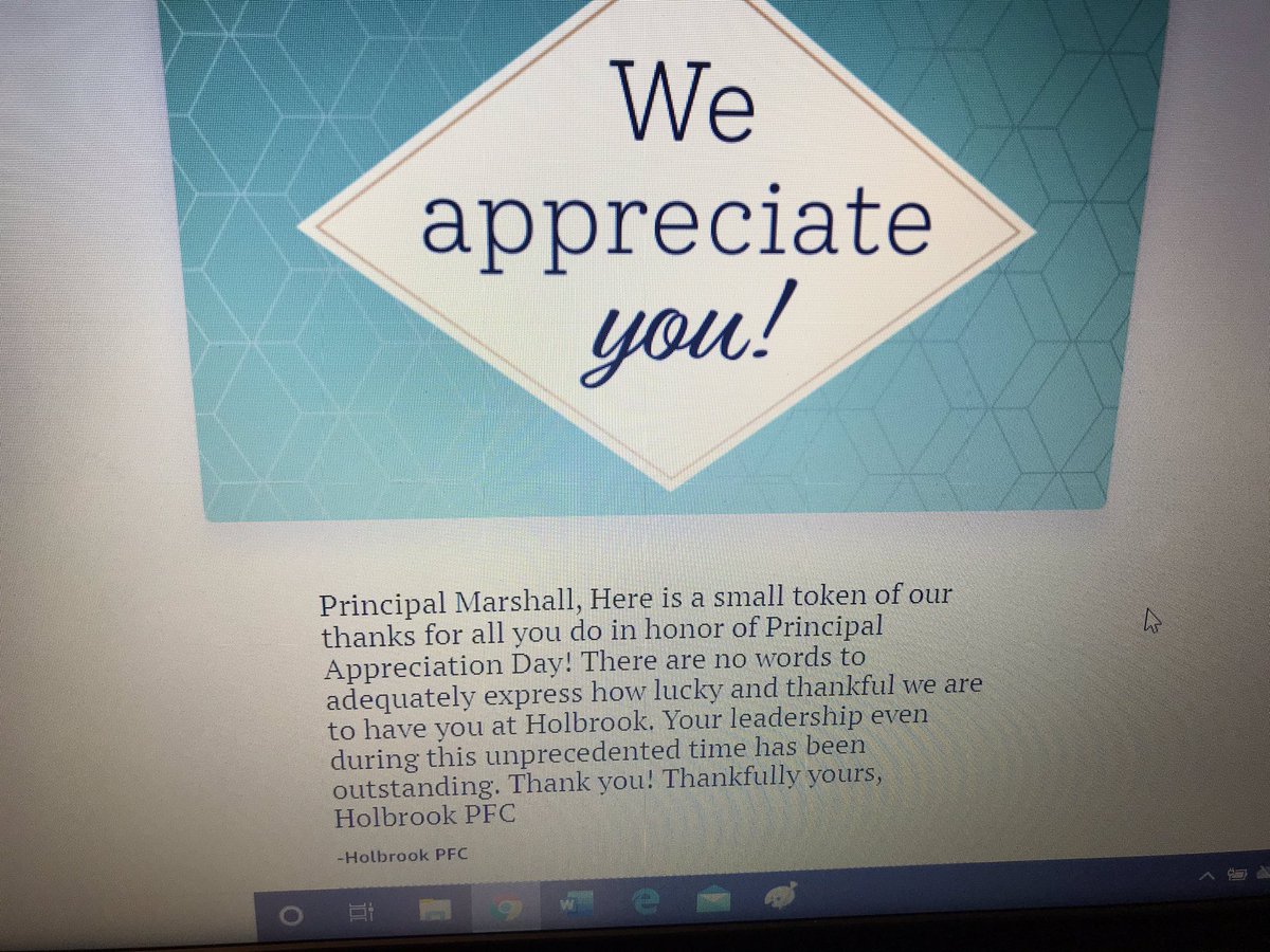 MargaMarshall's tweet image. Soooo thankful for the #HOLAwesome #teamHolbrook and #HOLAPFC for all the love and appreciation during #nationalprincipalsday 😊💖 #superhonored #proudprincipal #BESTteamever #BESTparentsever