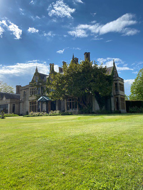 Foxhills Club & Resort tweet media