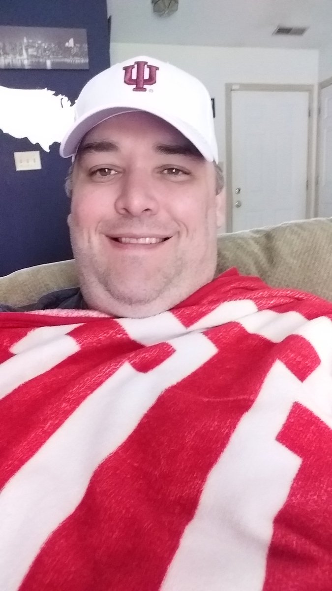 johnnystir's tweet photo. I am a Giant, but I will always also be a Hoosier. Good luck @bdseniors20. @bendavishs #IndianaHoosiers @IUBloomington #WayneAimsHigh #WeAreWayne #SigningDay. https://t.co/C9ayTmbFZF