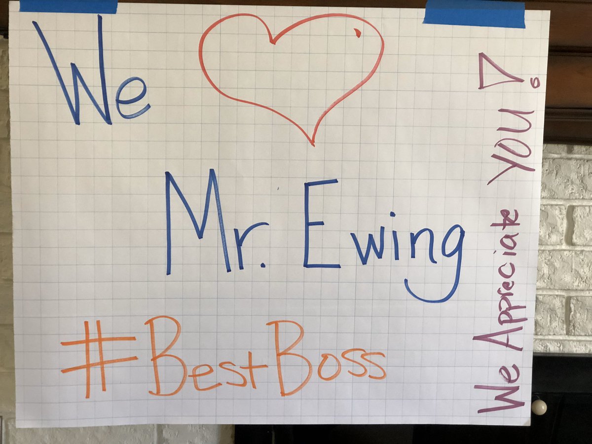 SGHS_Titans's tweet photo. @SGHS_Colonels has the BEST Principal!! Thank you @PrincipalEwing for all you do for our  students, staff and families. You are so loved and appreciated! #TeamColonel #GISDAlwaysConnected https://t.co/CbD67JJUjA