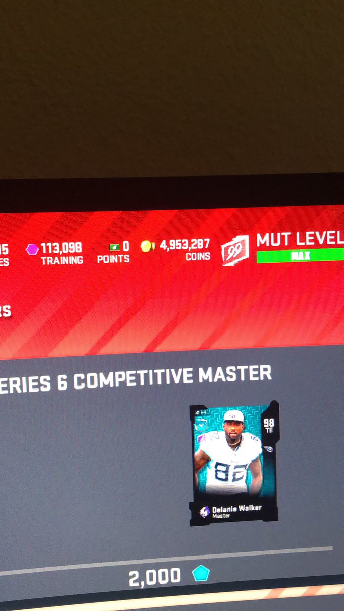Kivik44's tweet photo. just pulled another josh allen lol https://t.co/xEifPjhpCe
