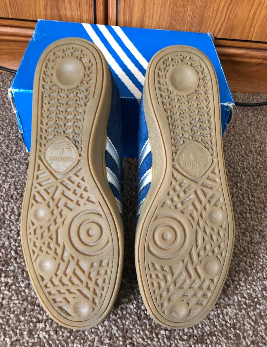 adiFamily_'s tweet photo. **FOR SALE**

#adidas #Munchen 

Size UK8.5 harsh 8/10 condition

Straight up, something special, don't see these for sale everyday, 2017 release

£60 all in

Please contact @ernzh671 

Retweets appreciated, please and thank you.

#adiFamily #3stripes2soles1love https://t.co/l9oWA48WAO