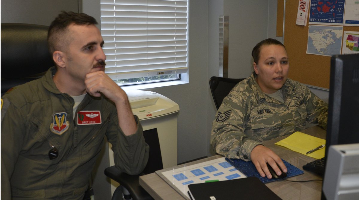1stAF's tweet photo. .@1AF’s Rescue Coordination Center recorded its 1,000th find of a lost or missing person with @CivilAirPatrol’s new, innovative technology; a #TotalForce approach with the @usairforce’s auxiliary. @USNorthernCmd @DeptofDefense  #AFNORTH #HomelandDefense https://t.co/RCSVNYI9ae