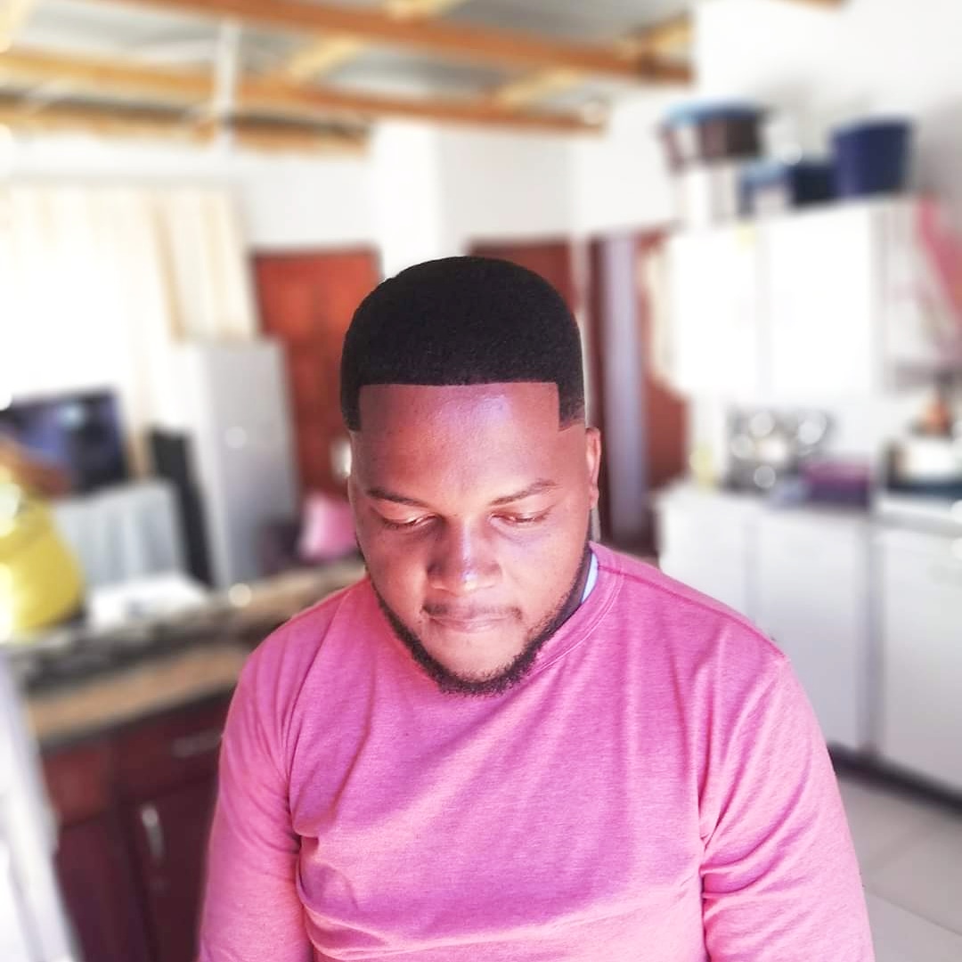 PhillyMathonsi's tweet photo. #ubercut
#wahl_sa
#staysafe https://t.co/iqK0qAAAsQ