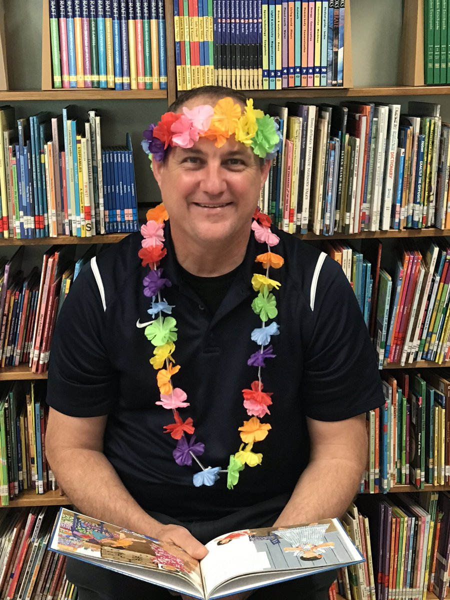 valleygirl78577's tweet image. It’s National Principal Day and Lei Day! Our very own principal, Mr. Weikert is joining Kindergarten zoom at 2 p.m. to read a book!           
#LulingISD   #Lulingprimary