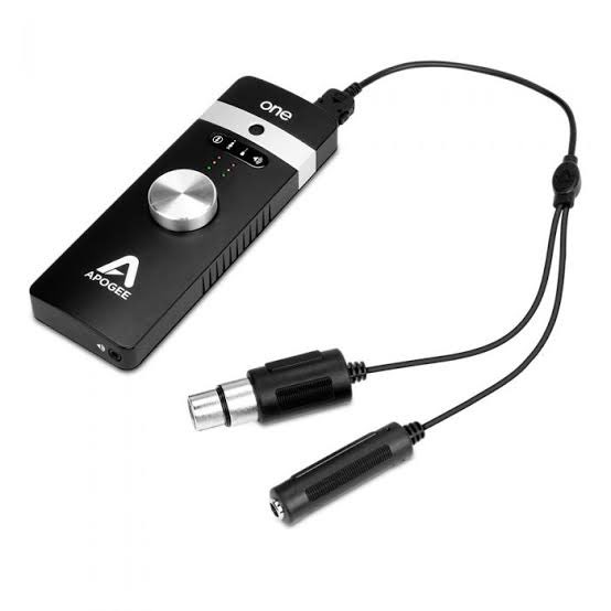 teddspotting's tweet photo. You just need a usb condenser mic with patch cables for guitar or instrument input para rekta sa laptop, portable and less space consuming.
My go to recording gear! 👍❤️ #ApogeeOne https://t.co/UT7eZabEjt