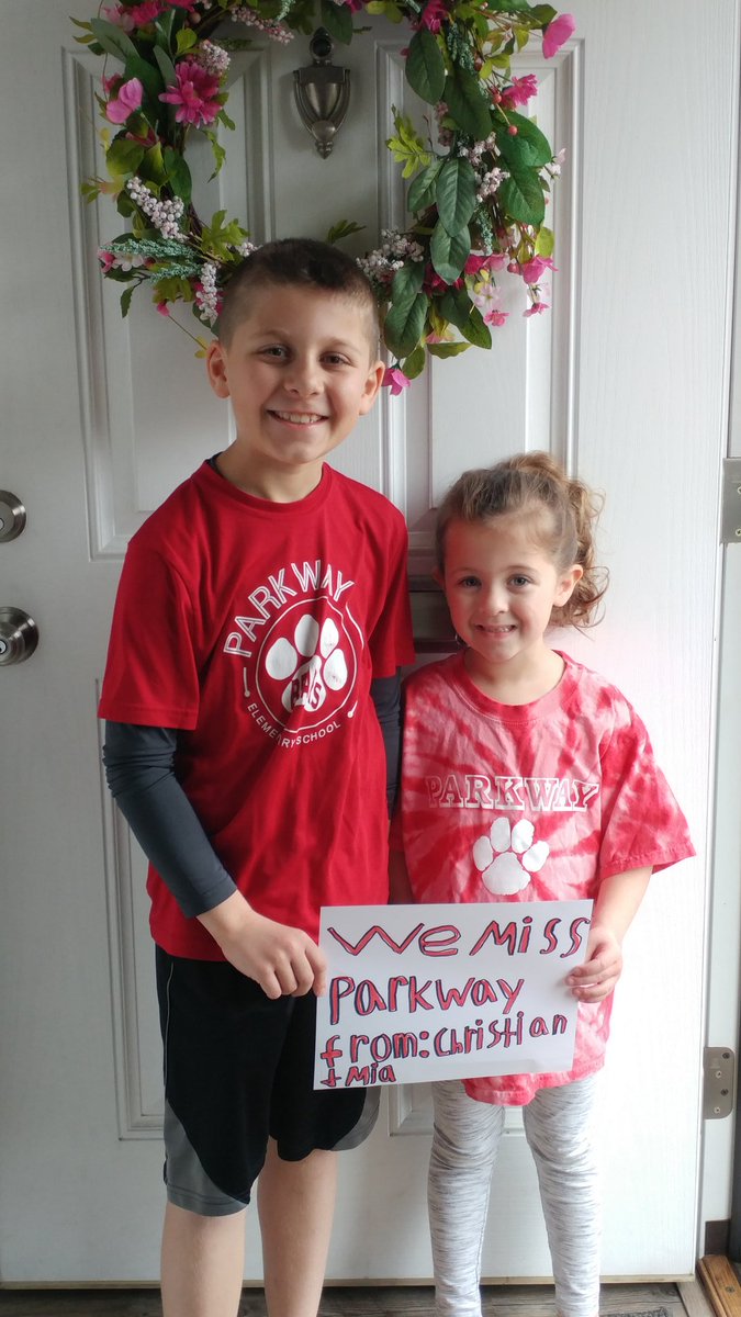 PetLindsay's tweet photo. Parkway pride day! ❤
@parkwayschoolem
@ParkwayptaE https://t.co/J5ZMsDzKm5
