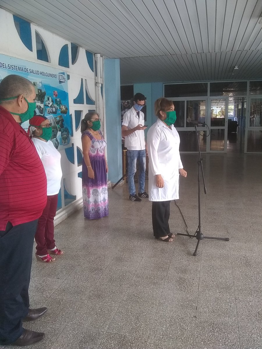 DeLamoru's tweet photo. Desde la UCMHo !Viva el 1ero de mayo! @1mayo @ChaconGalina @japortalmiranda @DrRobertoOjeda @Florelen3 https://t.co/1o1YODel1v