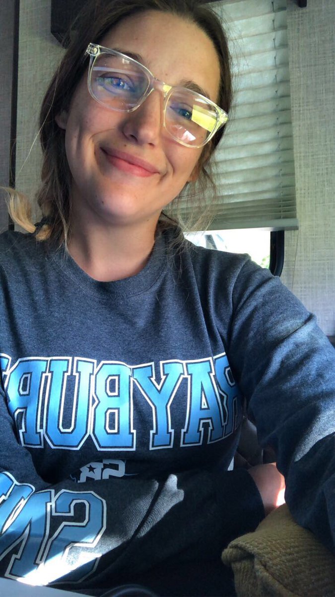 MsMeganMiller's tweet photo. Hey #RayburnRallyWeek it’s #FeelGoodFriday !! If you ever stepped foot in my classroom, you know I always have 90s country (actually any 90s or early 2000’s music) playing when I’m not talking 🙈🤠 so go listen to some Shania Twain and dance it out today! https://t.co/xOqDnkRGLh