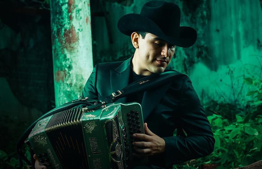 #TubandaNews “En las buenas y en las malas” es de lo nuevo de <a href="/LibanGarza/">Liban Garza</a> , un tema autoría de Salvador Hurtado, tenemos los detalles --》》 tubanda.com.mx/2020/05/01/lib…