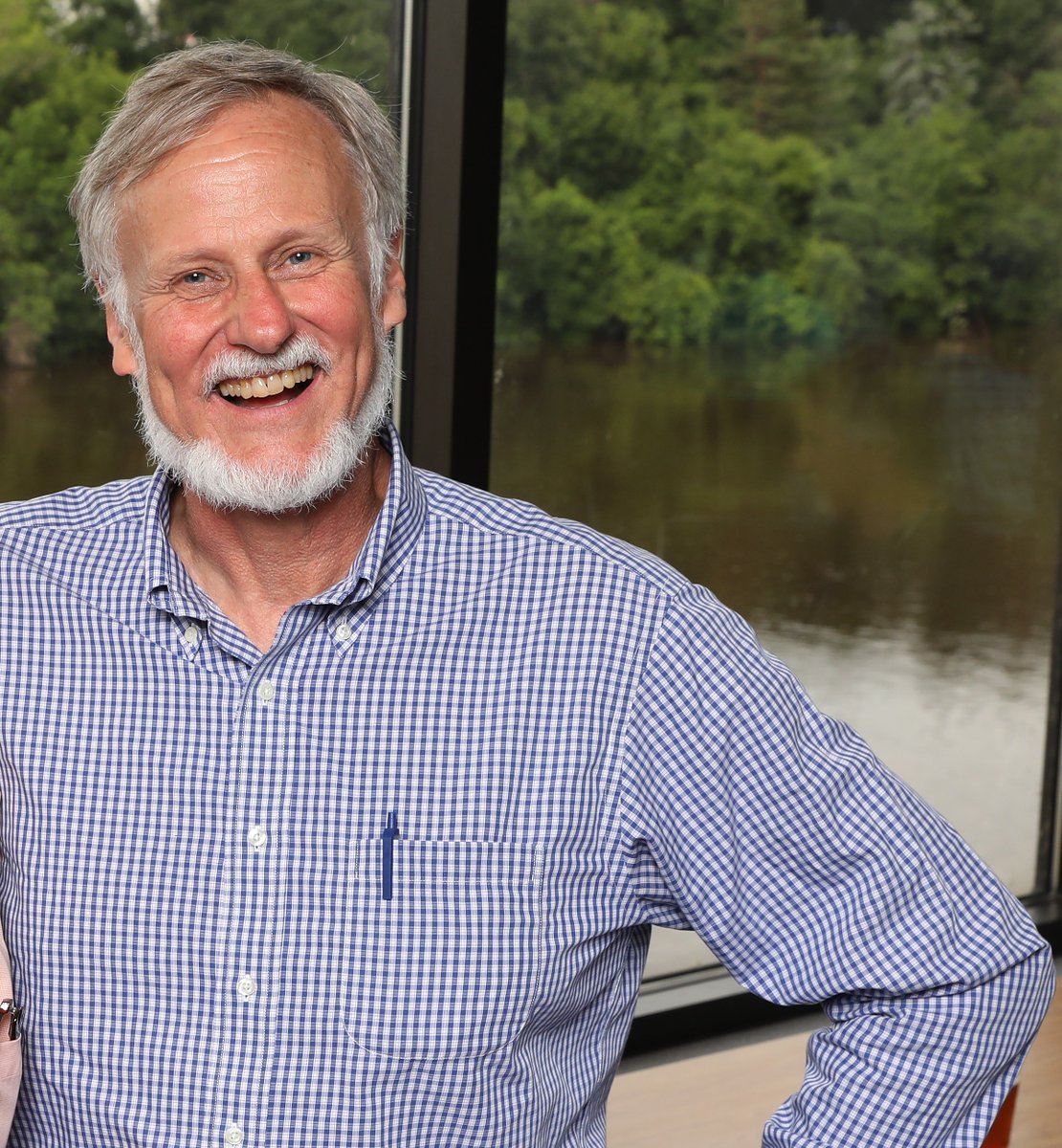 GreenStepCities's tweet photo. Please join us in congratulating Philipp Muessig on his retirement, today! Philipp was integral in starting the GreenStep program 10 yrs ago and has co-directed since then - 140 communities & 4,497 actions reported (all of which Philipp read & assigned a star rating to!).
1/2 https://t.co/gjOQpnac6y