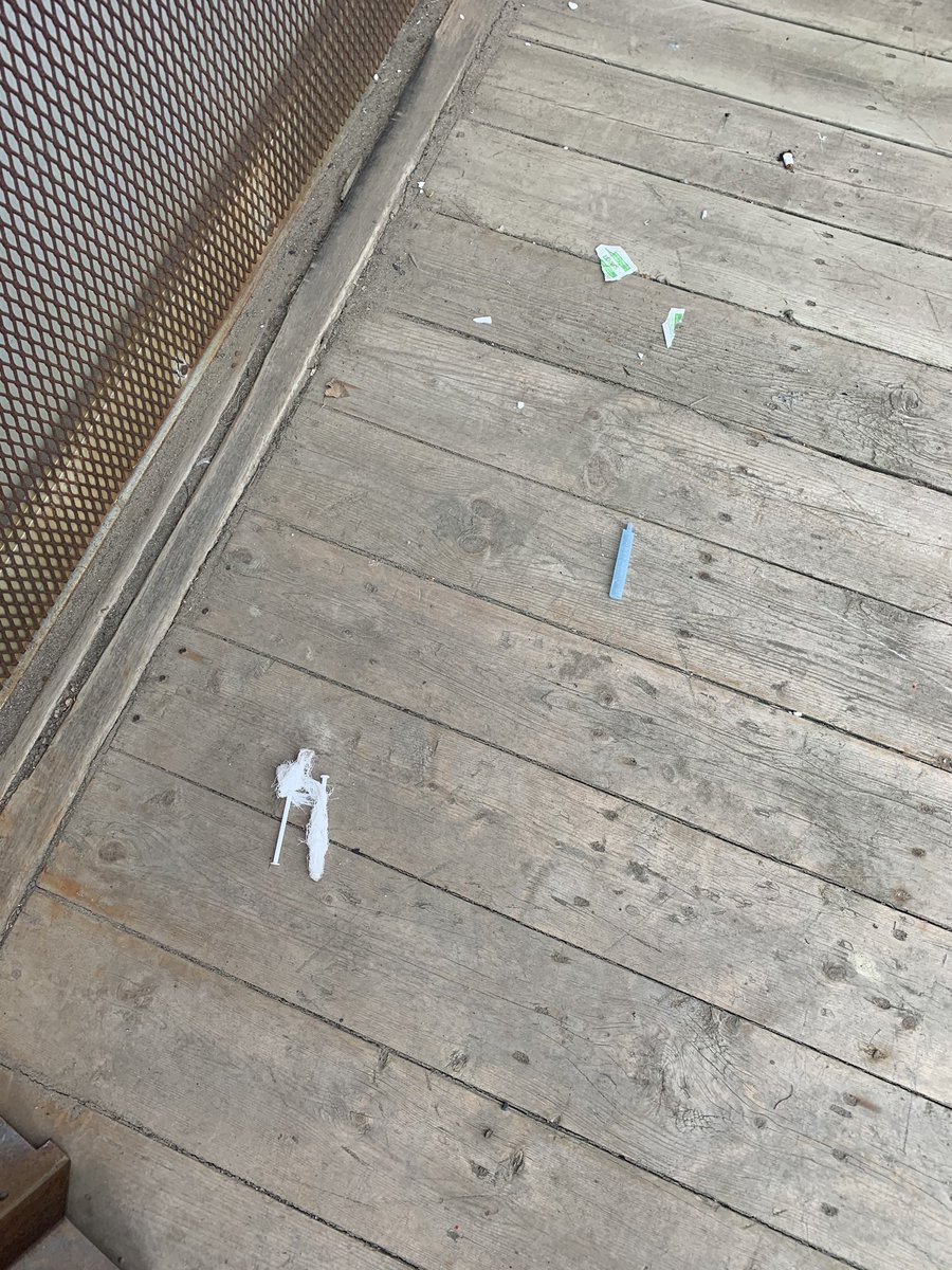 thetuscanyguy's tweet photo. Just another day in Lethbridge #arches https://t.co/09XSNvrZtP